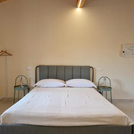 La Corte Dell'angelo - Riccardo